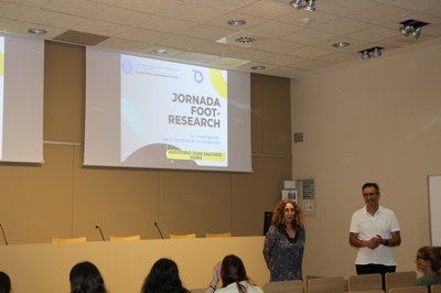 Sesión de bienvenida a las alumnas del Máster Universitario en Optometría y Ciencias de la Visión